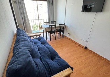 Departamento 1 ambiente en venta zona plaza Colon