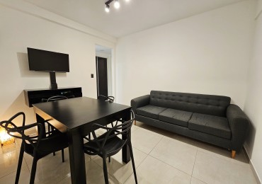 DEPARTAMENTO 2 AMBIENTES RECICLADO A NUEVO FRENTE A PLAZA MITRE