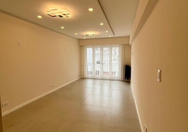 Departamento 3 ambientes con Balcon y dependencia en venta