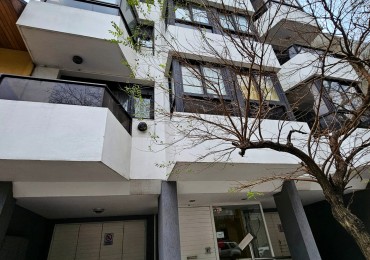 DEPARTAMENTO 2 AMBIENTES CON BALCON AL FRENTE EN VENTA ZONA LA PERLA
