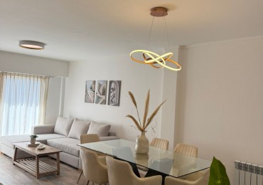 Departamento 4 ambientes al frente con espacio de cochera en venta